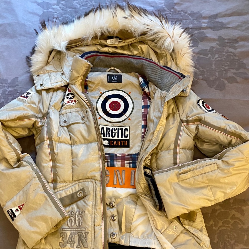 Bogner Kea-D down ski jacket with fur hood